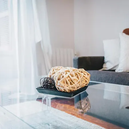 Apartment Apple By People